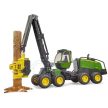 Bruder John Deere 1270G harvestor na rezivo (02135-B)