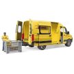 Bruder MB Sprinter DHL dodávka s vodičom (2671)