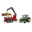 Bruder John Deere 7R 350 traktor s lesnickým přívěsem a 4 kmeny - KP HRAČKA
