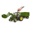 Bruder John Deere 7R 350 traktor s čelním nakladačem a tandemovým přepravním přívěsem - KP HRAČKA