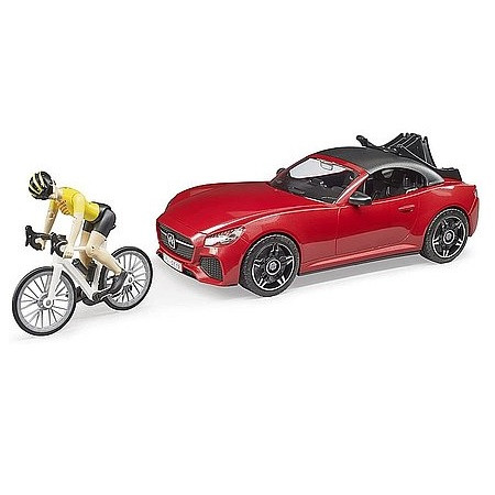 Bruder Roadster so závodným bicyklom a cyklistom (03485)