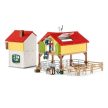 Schleich Dedinský dom s maštaľou a zvieratami (42407)