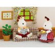 Sylvanian Families Nábytek Chocolate králíků taťka na pohovce - KP HRAČKA