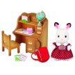 Sylvanian Families Sestra u psacího stolu se židlí - KP HRAČKA