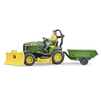   Bruder John Deere X949 Záhradný traktor s figúrkou (62104)